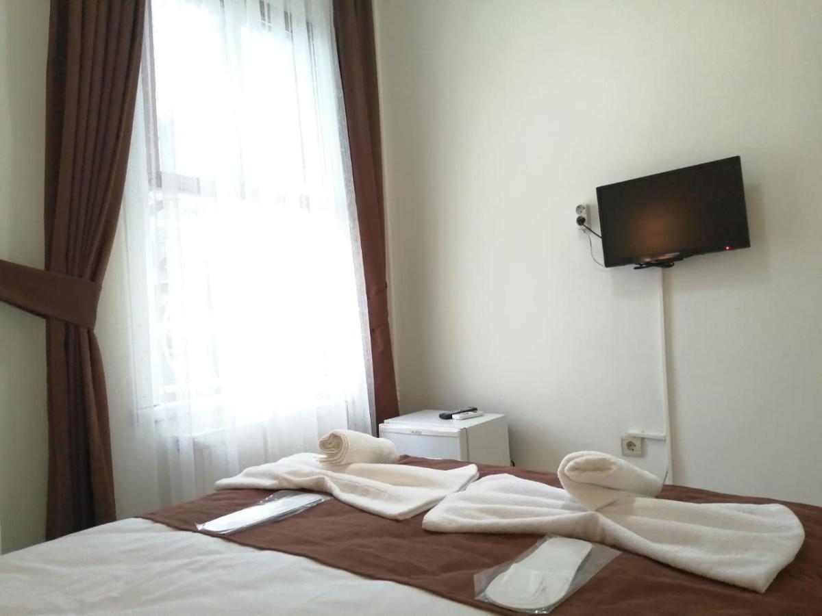 Dos Hermanos Hotel Istanboel Buitenkant foto